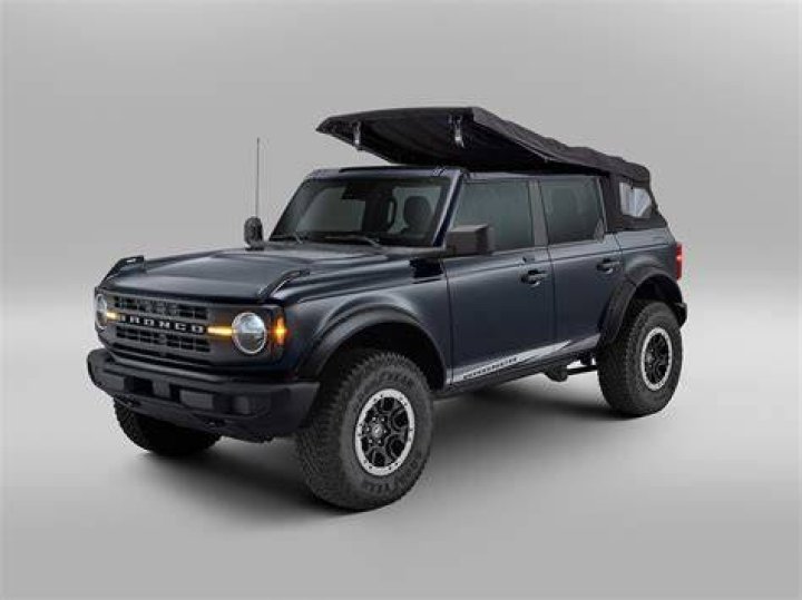 2021 Ford Bronco Misses Top Safety Pick over Headrests, Lights