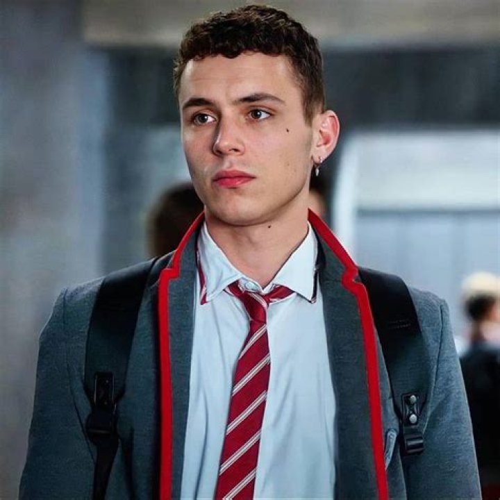 Ar&oacute;n Piper (de la serie Elite), es el nuevo crush que no te dejar&aacute;
