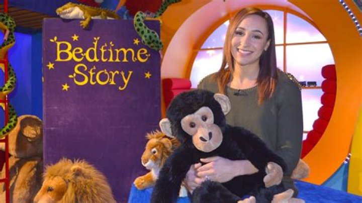 BBC iPlayer CBeebies Bedtime Stories 10. Pearl Mackie Ellies