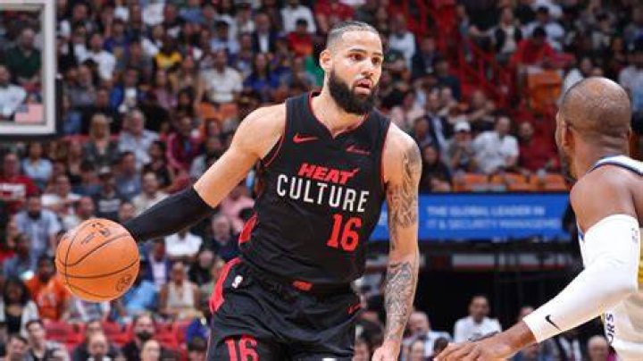 Caleb Martin Agree On ThreeYear Deal Hoops Rumors