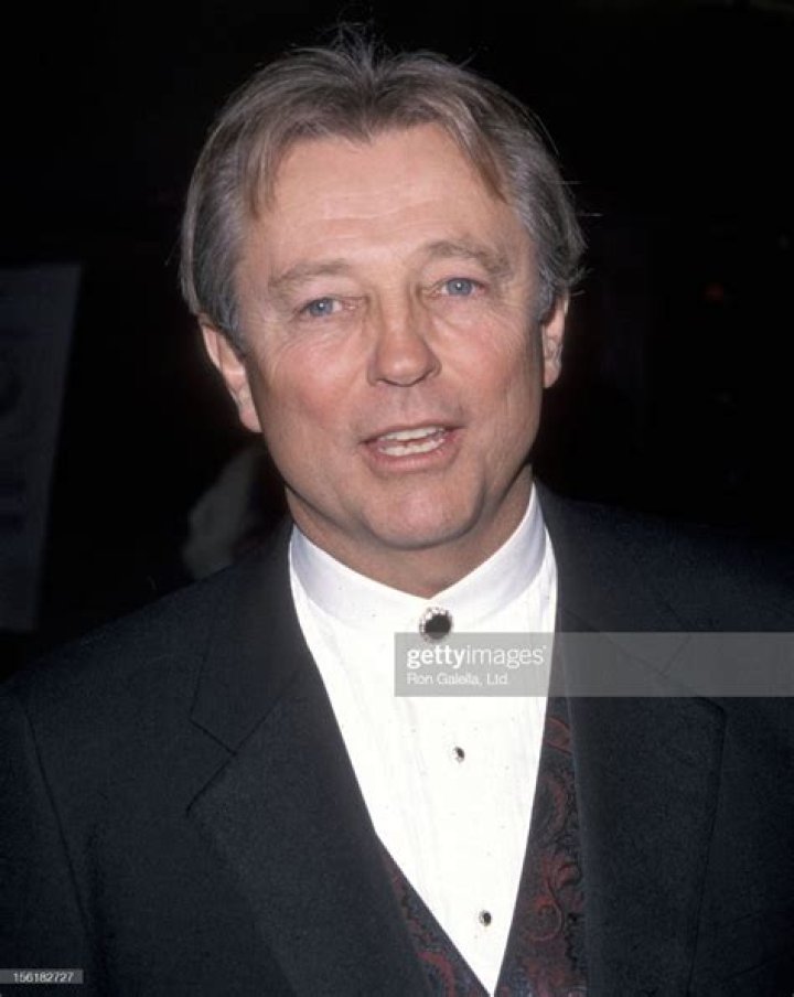 Christopher Mitchum Net Worth, Wife, Brother James Mitchum