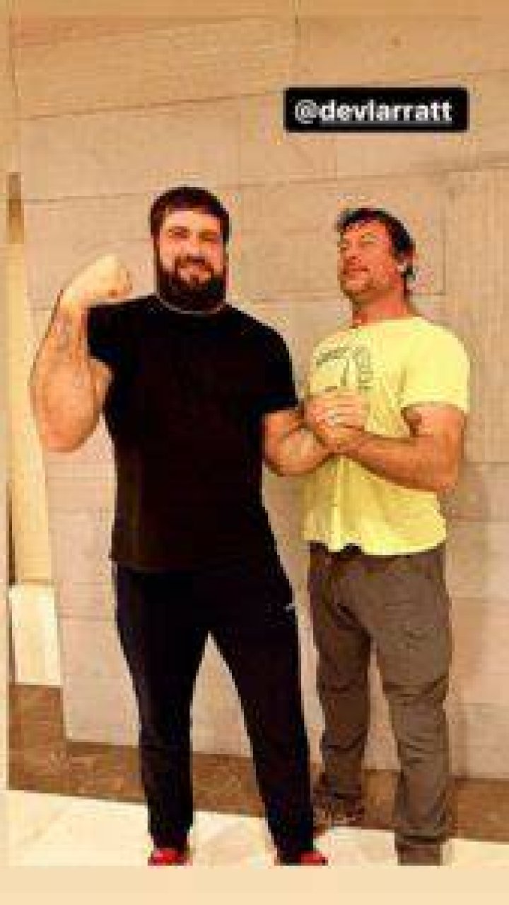 Devon Larratt armwrestler biography, height / weight, training