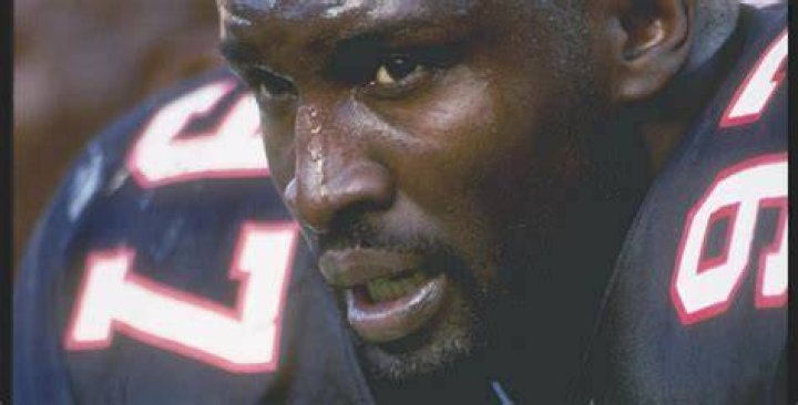 Falcons Jumpy Geathers The Falcoholic