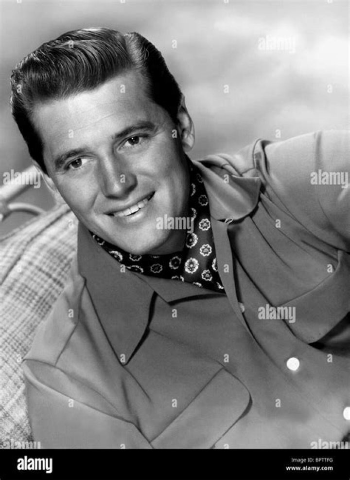 Gordon MacRae