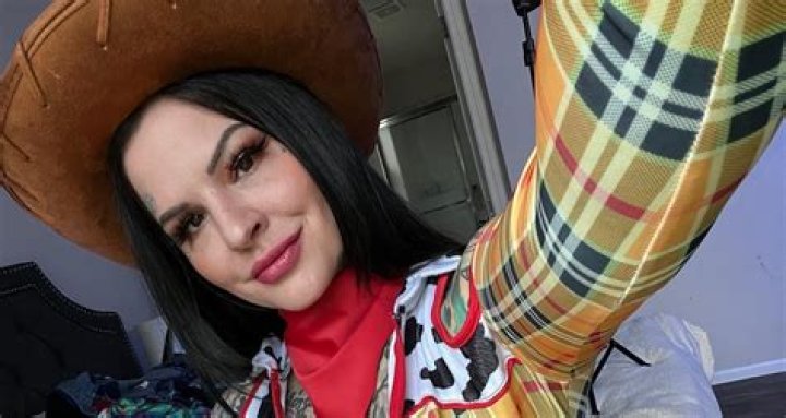 Heidi Lavon's OnlyFans Content: An Insider's Look