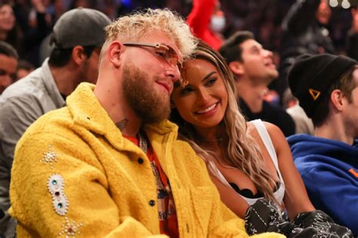 Jake Paul And Julia Rose Back Together &mdash; They Never Broke Up