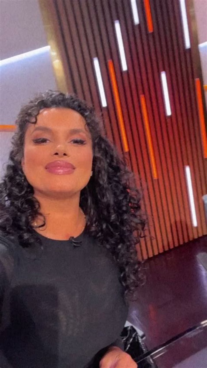 Joy Taylor on Twitter "RAVIEB 🥰 thanks!" / Twitter