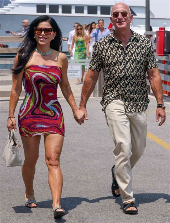 Lauren Sanchez's brother denies selling 'below the belt' photos of Jeff