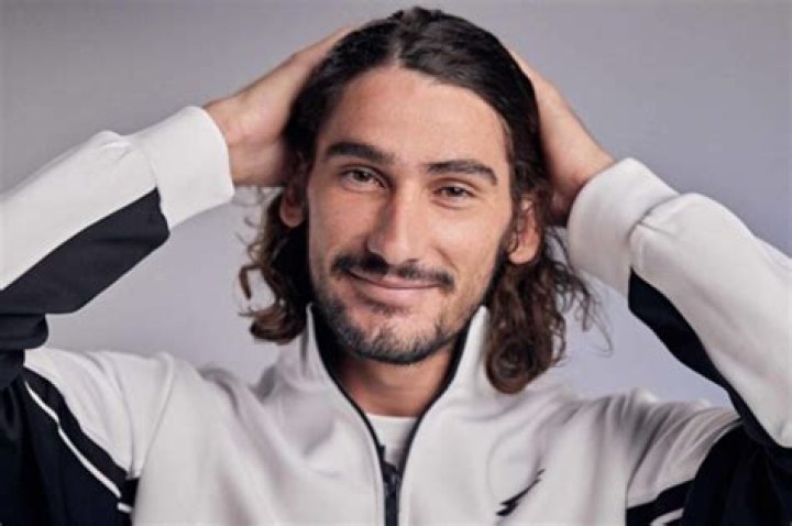 lloyd harris- Net Worth, Bio, Girlfriend, Height, Career lloyd harris