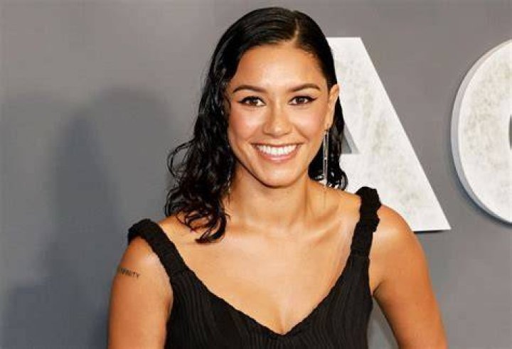 Luciane Buchanan Biography Wiki Height Boyfriend More Hot Sex Picture