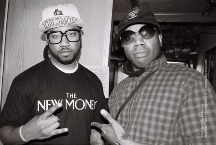 OUTTOWN OUT 1088MORE PICS FROM NELLYS 6th ANNUAL BLACK and WHITE