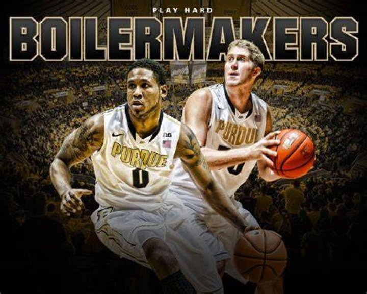 Purdue's Zach Edey opts to withdraw from NBA draft