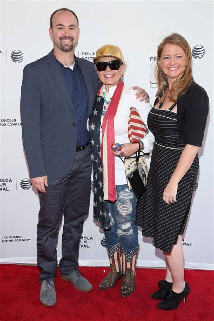 Roseanne Barr Gave One Kid Up for Adoption & Sent Another to a Survival