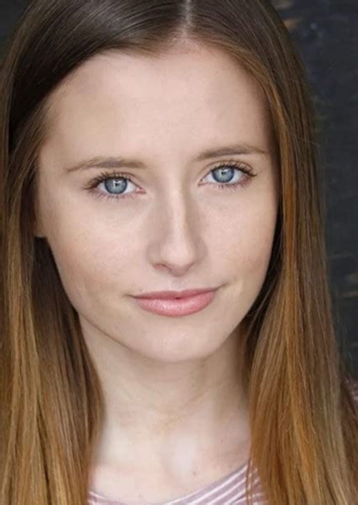 Sarah Hoffmeister Age