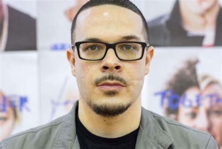 Shaun King Net Worth 2018 What is this NFL football player worth?