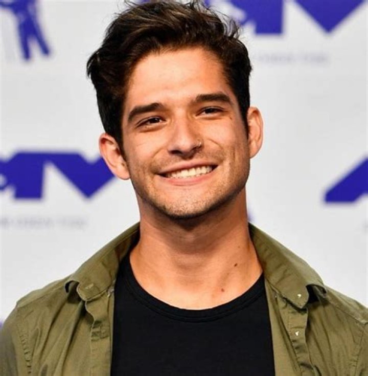 Tyler Posey Age, Net Worth, Wife, Family, Parents and Biography