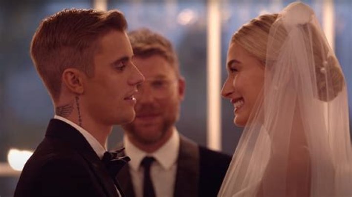 View 7 Did Hailey And Justin Break Up greenestnycpics