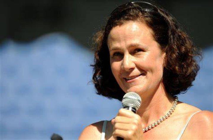 What is Pam Shriver's Net Worth in 2022? All About Her Achievements
