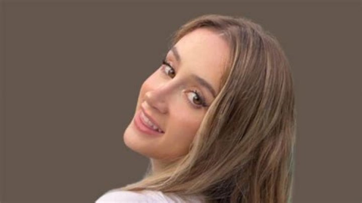 Who Is Bronwin Aurora TikTok Star Whose Sketch Video Went Viral, Age